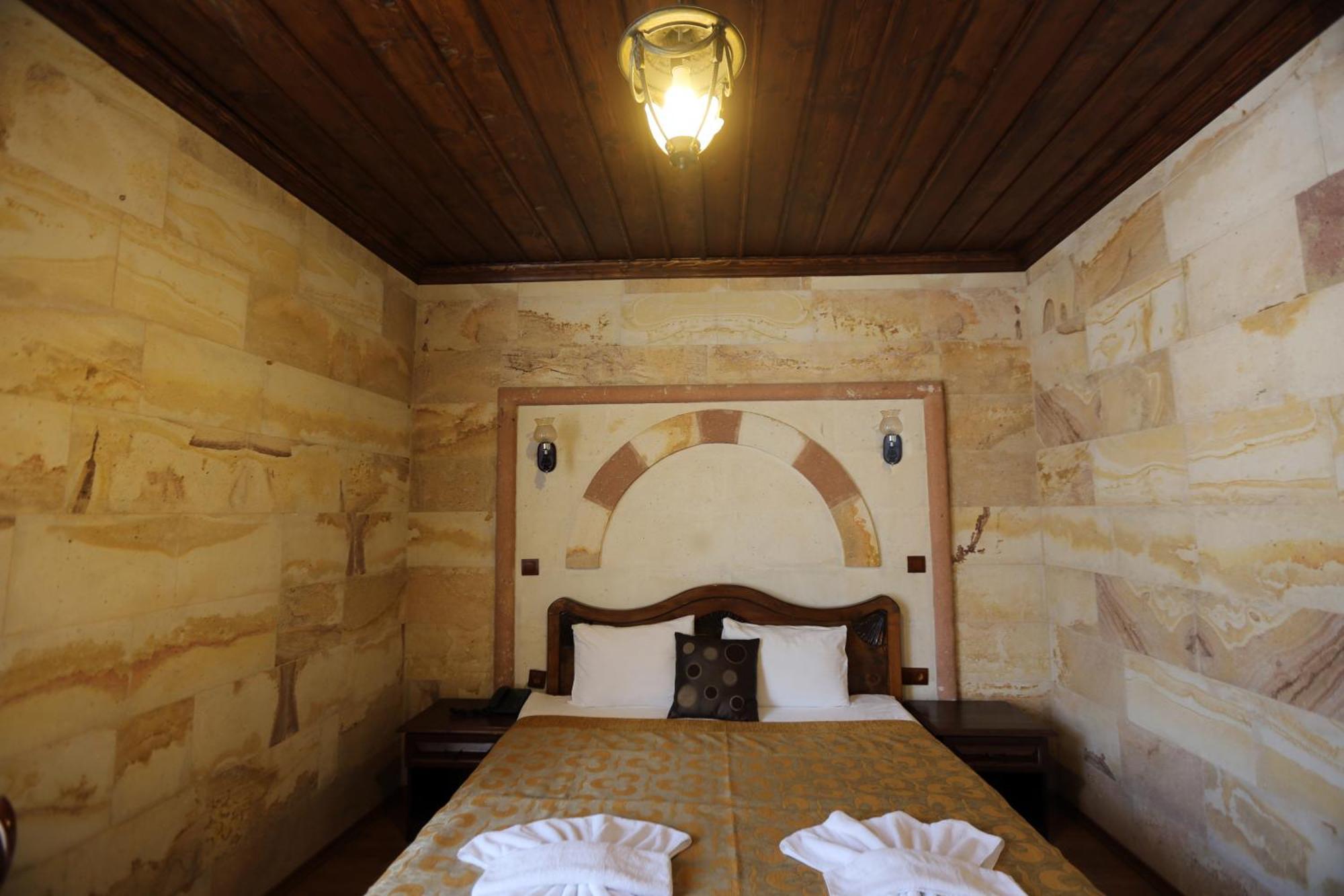 Akuzun Stone Hotel Urgup Exterior photo